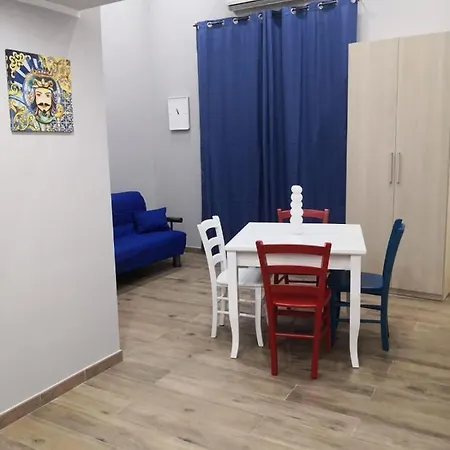 Carlino Room's Panzió