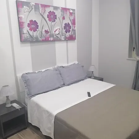 Carlino Room's Panzió Palermo